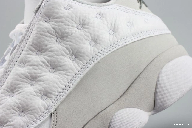 One Kick mens 13 white Air LowPure Money Jordan 310810-100 0717